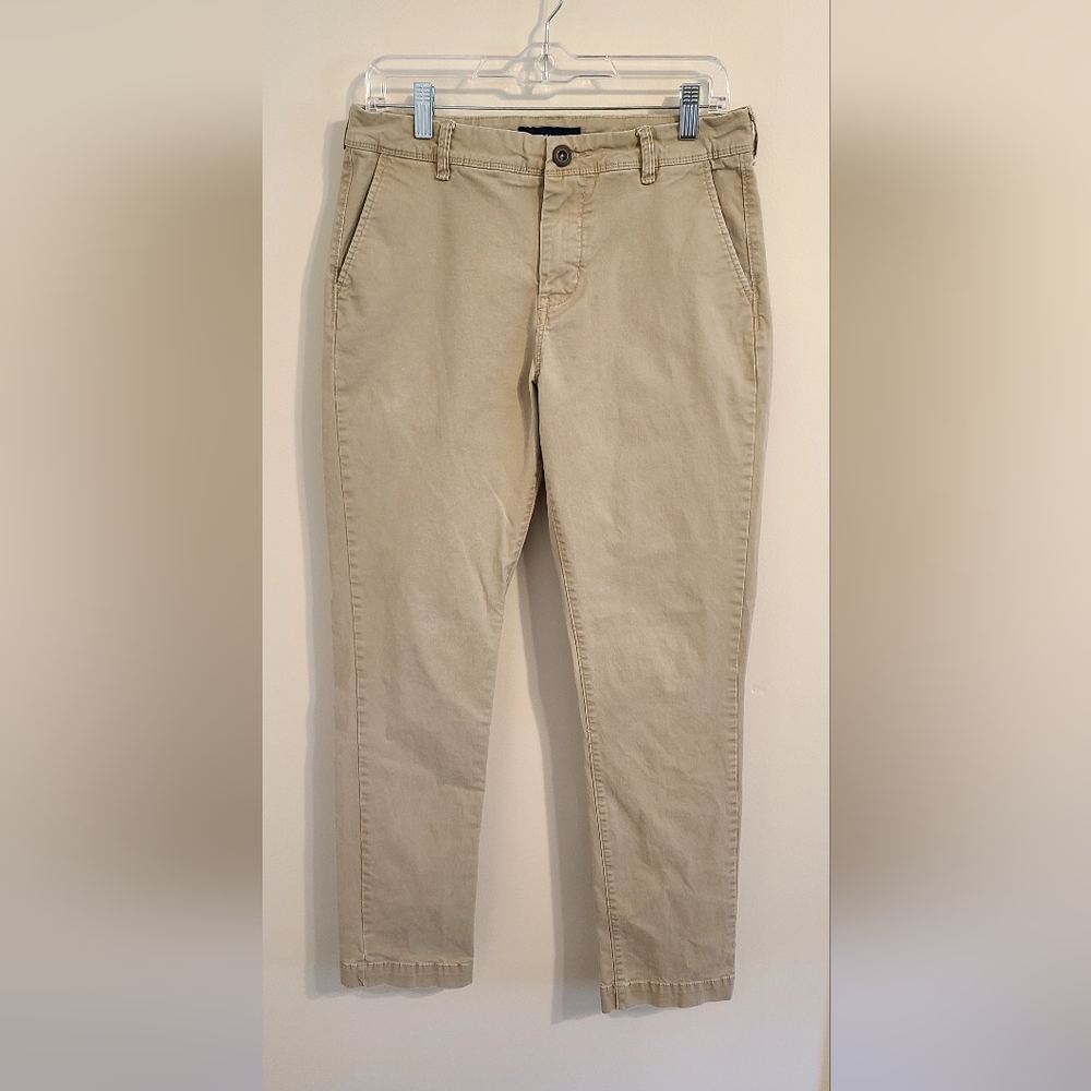 Aeropostale Slim Straight Khaki Pants